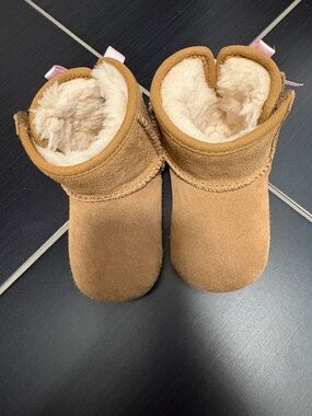 Baby uggs